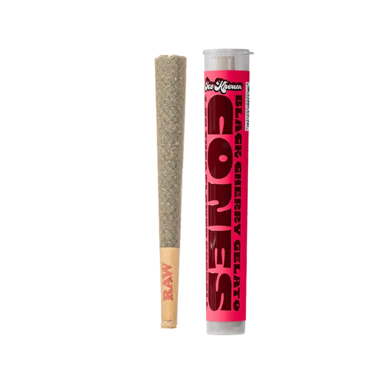 BLACK CHERRY GELATO CONES